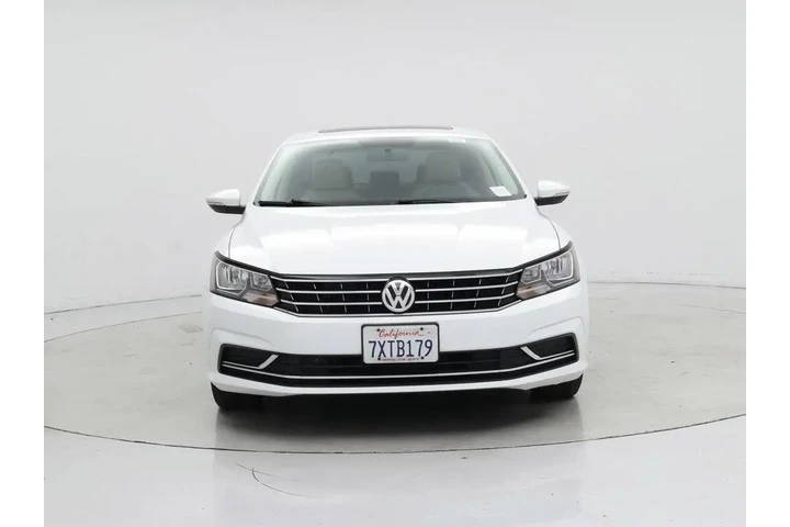 $13998 : Volkswagen Passat 2017 1.8T image 5