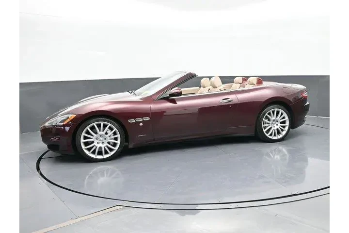 $29995 : Maserati GranTurismo 2015 2d image 2