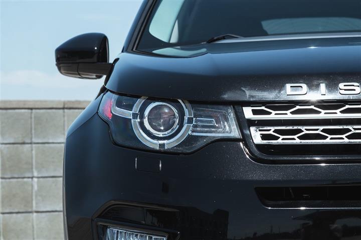 2016 Discovery Sport HSE image 4