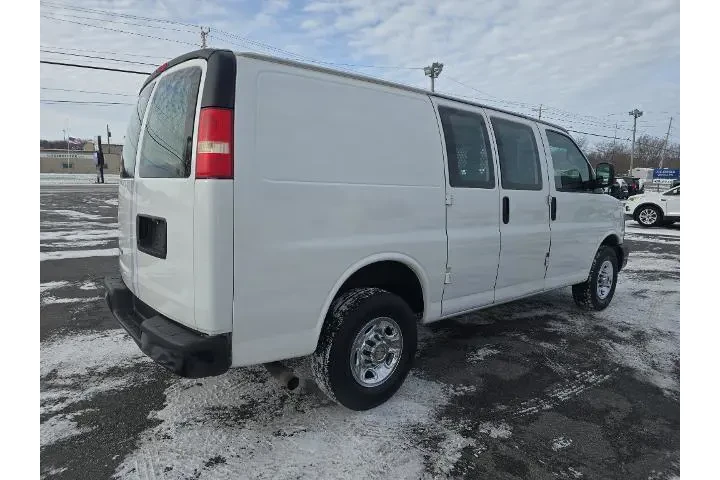 $18995 : Chevrolet Express 2014 3500 image 6