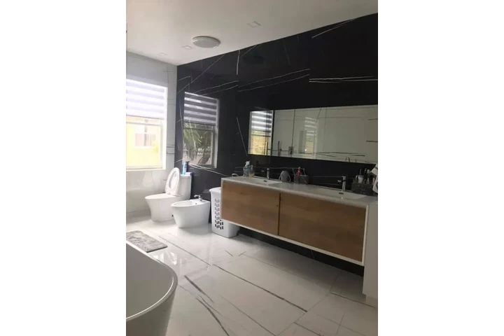 Joselyn Cleaning Services Inc image 8