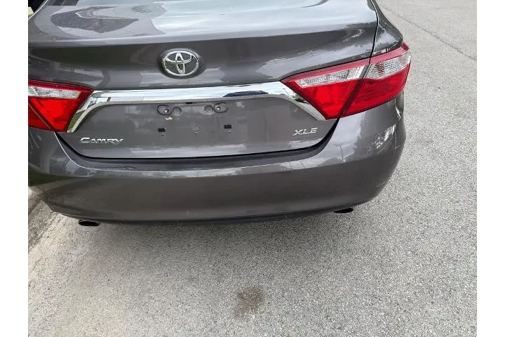 $21750 : Toyota Camry 2017 XLE V6 4dr image 2