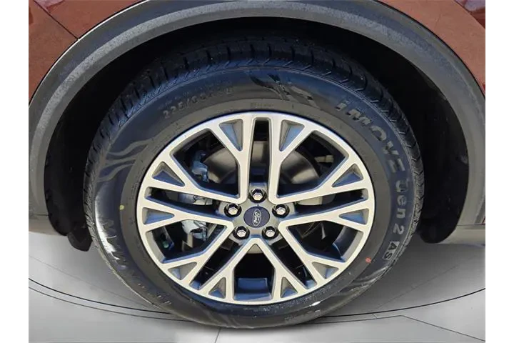 $14675 : Ford Escape 2021 SEL 4dr SUV image 9