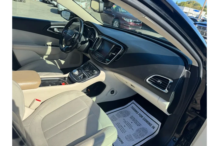 $9980 : 2016 200 4dr Sdn Limited FWD image 9