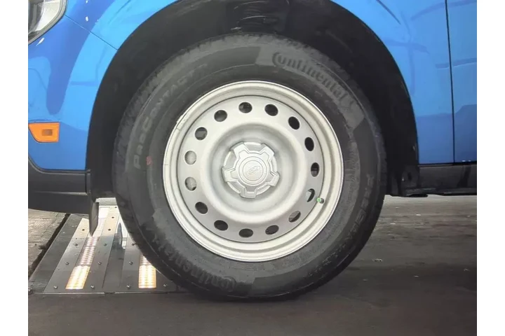 $30999 : Ford Maverick 2026 AWD XL 4d image 9