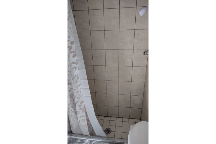 $1200 : Recamara Para 2 Personas Este image 1