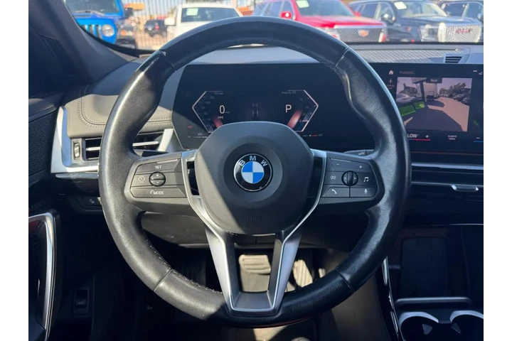 2023 BMW X1 xDrive28i image 9