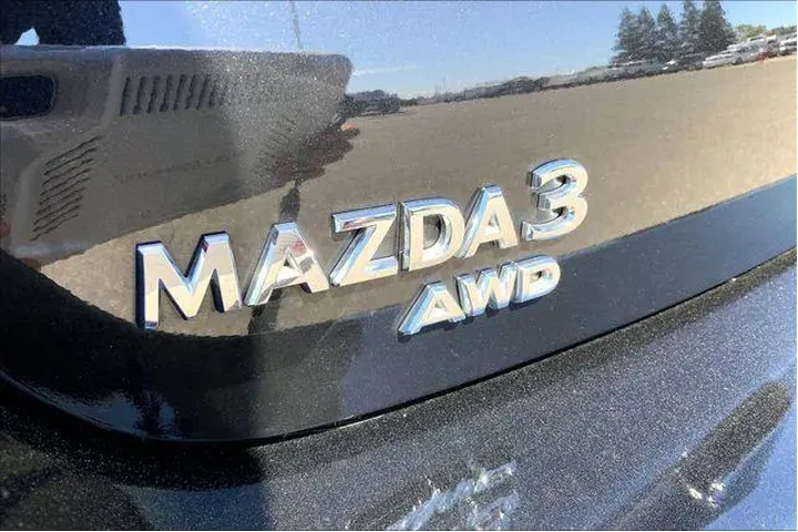 $23985 : Mazda Mazda3 Sedan 2022 AWD image 8