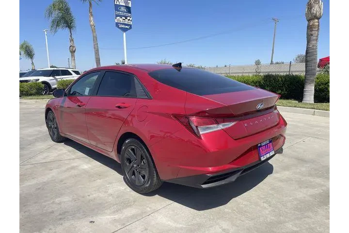 $20899 : Hyundai ELANTRA 2023 SEL 4dr image 6