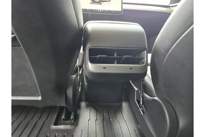 $26716 : Tesla Model 3 2023 4dr Sedan image 2