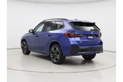 $29998 : BMW X1 2023 AWD xDrive28i 4d thumbnail
