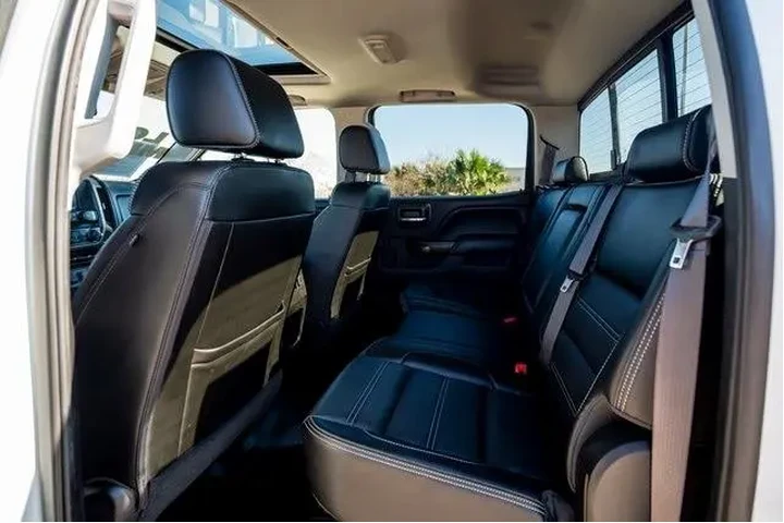 $38159 : GMC Sierra 2500HD 2016 4x4 D image 9