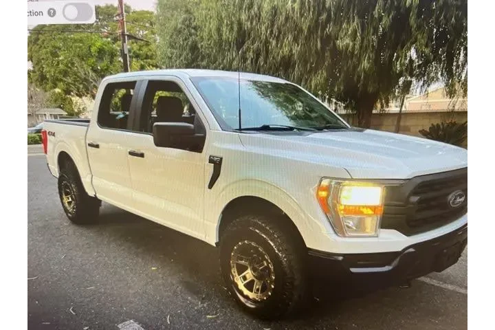 $39988 : Ford F-150 2021 4x4 Platinum image 3