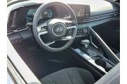 $21699 : Hyundai ELANTRA Hybrid 2025 thumbnail