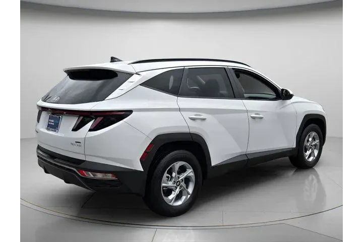 $21583 : Hyundai TUCSON 2023 AWD SEL image 6