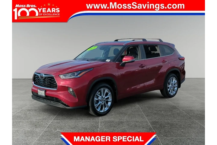 $38826 : Toyota Highlander 2023 LE 4d image 1