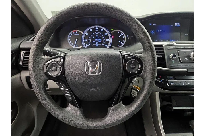$18998 : Honda Accord 2017 LX 4dr Sed image 10