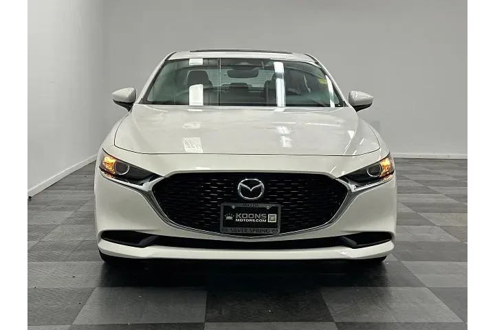 $24500 : Mazda Mazda3 Sedan 2025 2.5 image 3