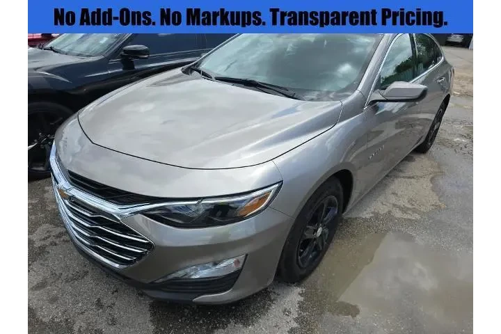 $19773 : Chevrolet Malibu 2024 LT 4dr image 1
