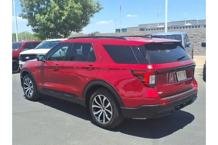 $39958 : Ford Explorer 2025 ST-Line 4 image 6
