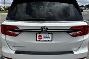 $33703 : PRE-OWNED 2022 HONDA ODYSSEY thumbnail