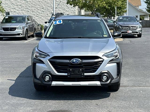 $39200 : PRE-OWNED 2024 SUBARU OUTBACK image 6