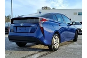 $14999 : Toyota Prius 2017 Two 4dr Ha thumbnail