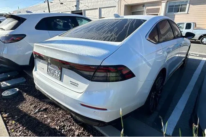 $28588 : Honda Accord Hybrid 2023 Tou image 4