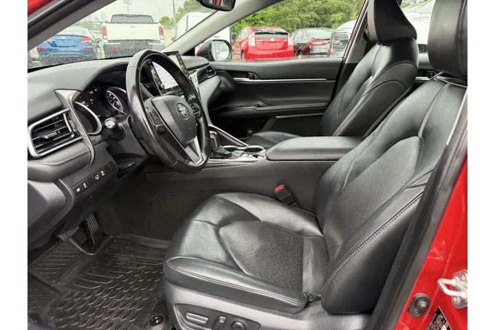 $21495 : 2023 Camry XLE image 8