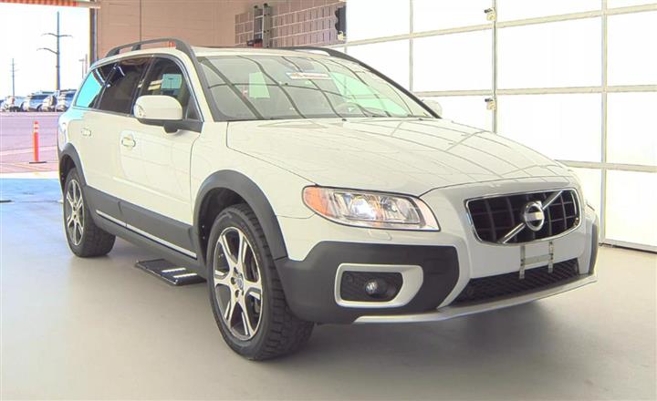 $12000 : 2013 VOLVO XC70 image 4