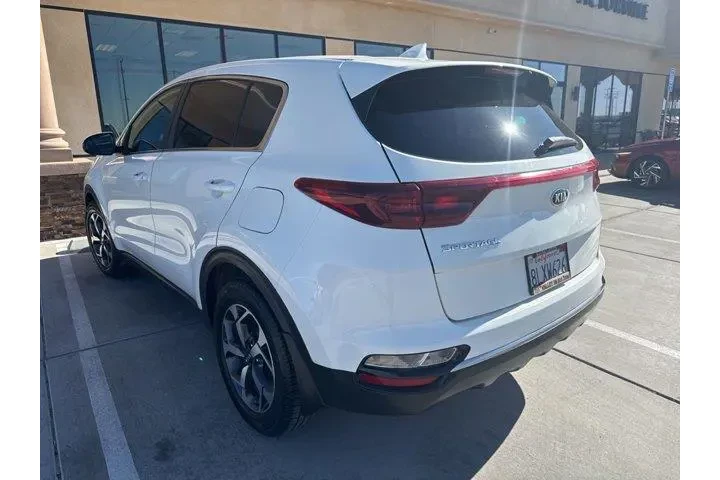 $12585 : Kia Sportage 2020 LX 4dr SUV image 6
