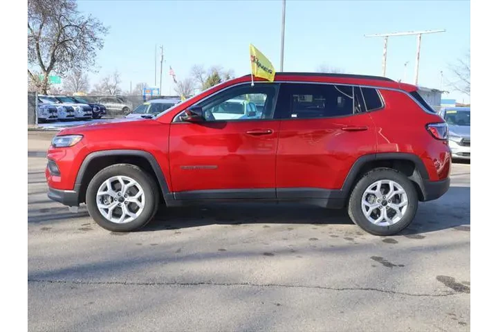 $21877 : Jeep Compass 2025 4x4 Latitu image 5