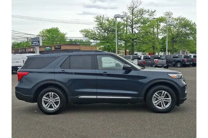 $34188 : Ford Explorer 2023 AWD XLT 4 image 7