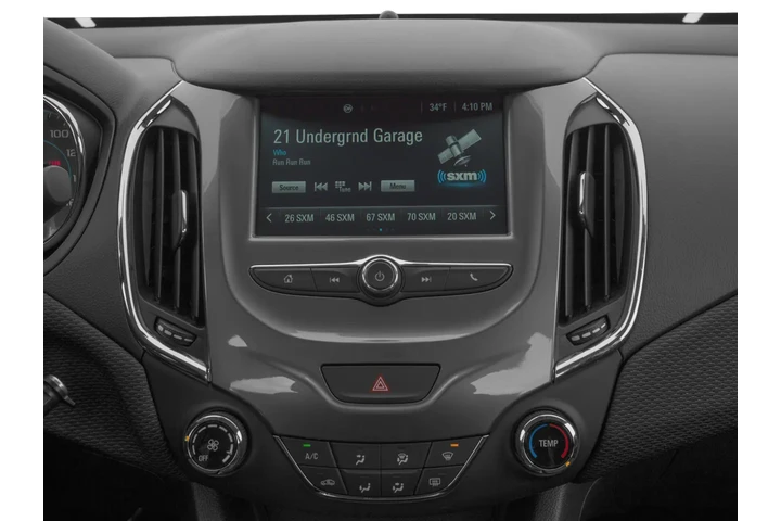 2017 Cruze LT image 6