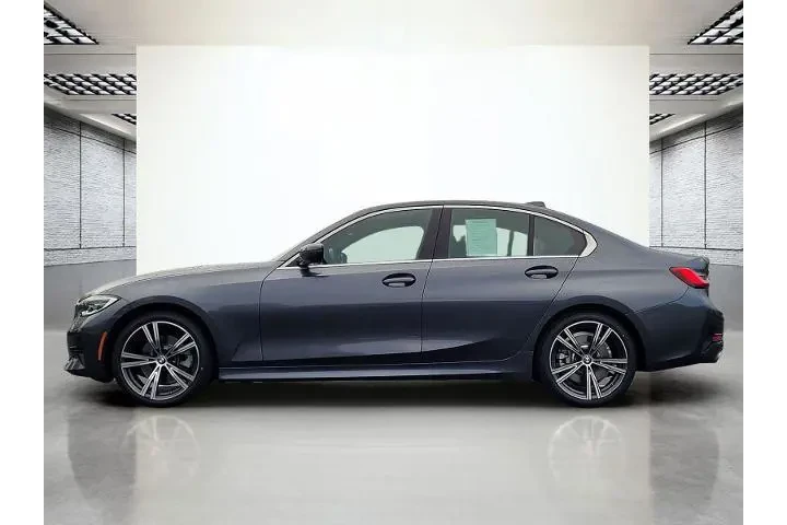 $27988 : BMW 3 Series 2021 330i 4dr S image 10