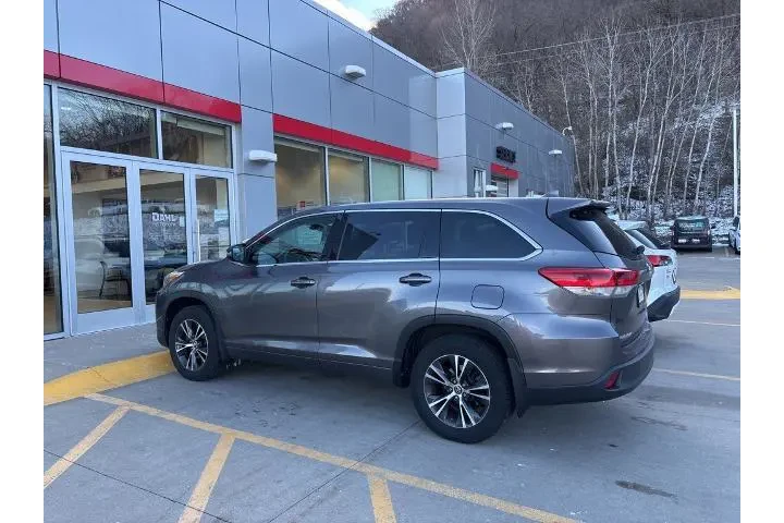 $16260 : Toyota Highlander 2018 AWD L image 4