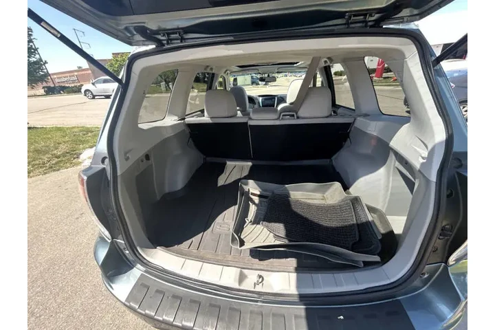 $8990 : 2013 Forester 2.5X Premium image 6