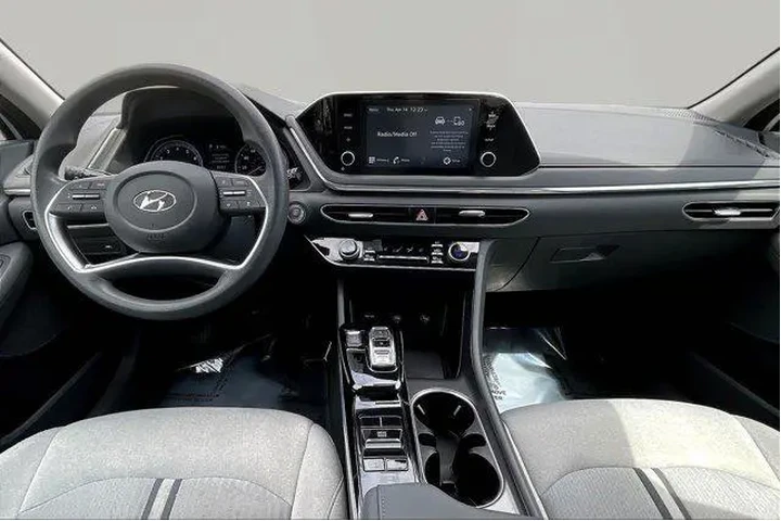 $18252 : Hyundai SONATA 2020 SEL 4dr image 6