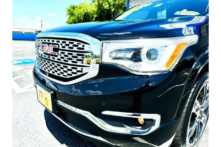 $23767 : 2019 GMC Acadia Denali image 10
