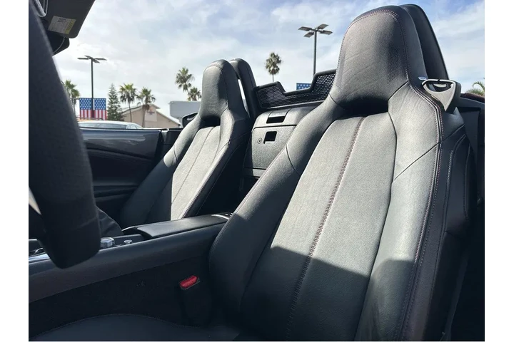 $19997 : 2018 MX-5 Miata Grand Touring image 8