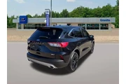 $17990 : Ford Escape 2020 AWD SE 4dr thumbnail