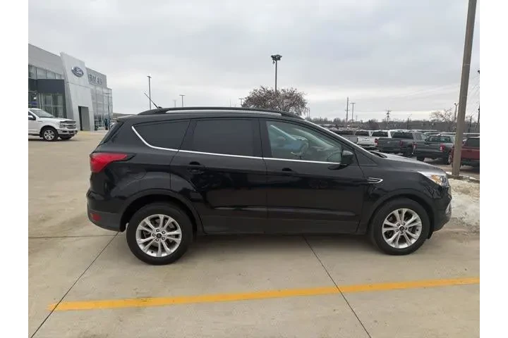 $15590 : Ford Escape 2019 SEL 4dr SUV image 2