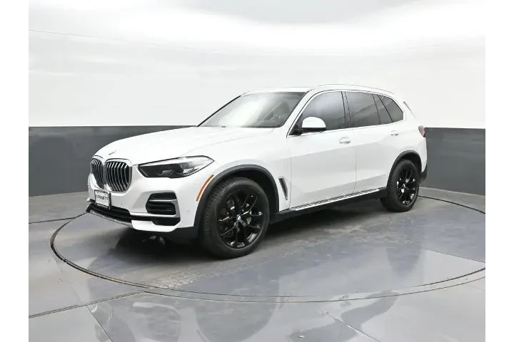 $38991 : BMW X5 2022 AWD xDrive40i 4d image 1