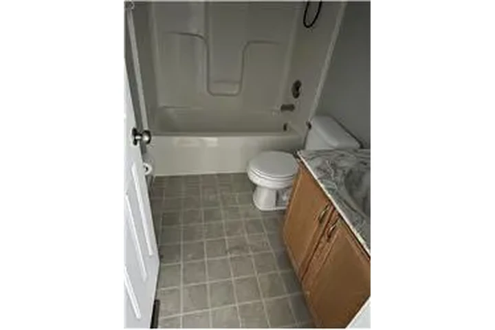 $1895 : Rental property with 3 bedro image 9