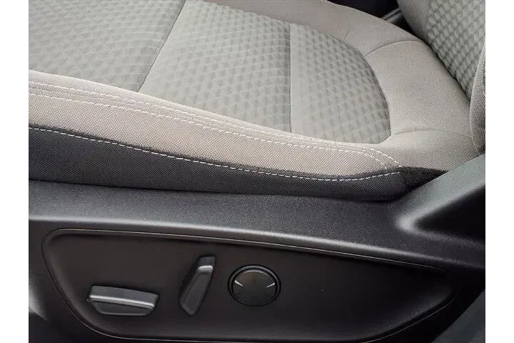 $20992 : Ford Escape 2022 AWD SE 4dr image 5