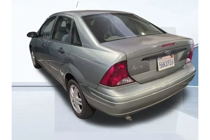 $7995 : Ford Focus 2004 SE 4dr Sedan image 4