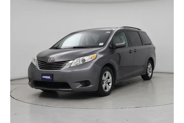 $25998 : Toyota Sienna 2015 LE 7-Pass image 4