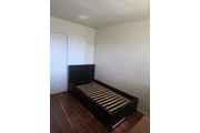 $1100 : Se cuarto con baño thumbnail
