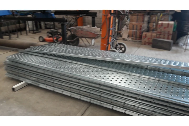 $1500 : PASO DE GATO EN ACERO image 6