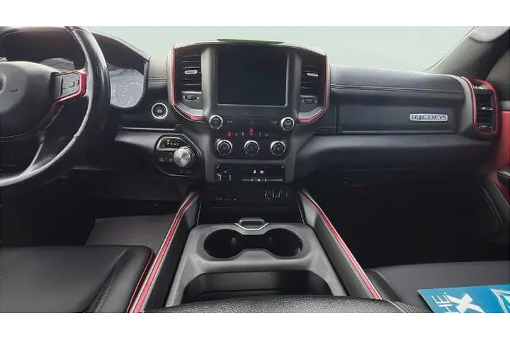 $29221 : Ram 1500 2019 4x4 Rebel 4dr image 2